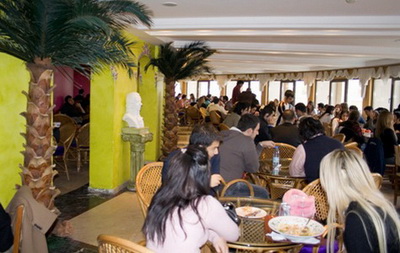 Mozart Kafe