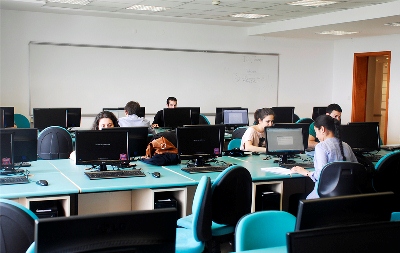 Bilgisayar Laboratuarları
